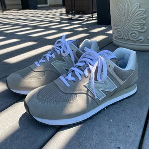 Men’s New Balance 574 Core Shoes⚠️⚠️